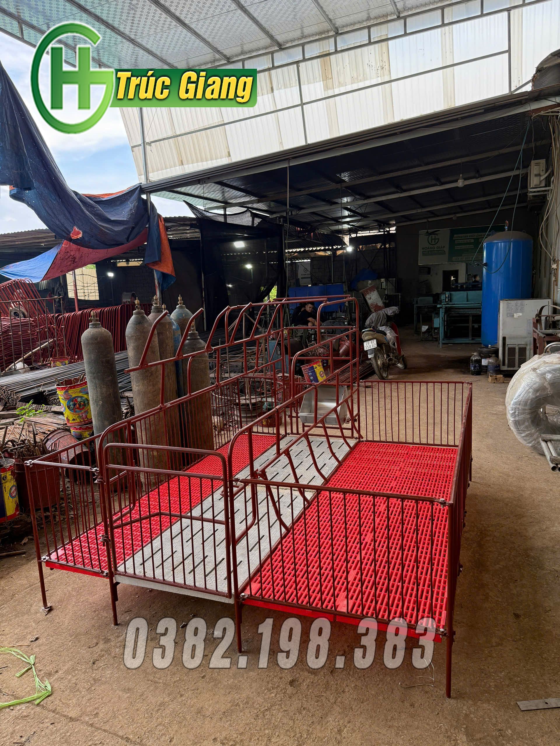 Cũi kết hợp sàn cai sữa - Hình ảnh 12