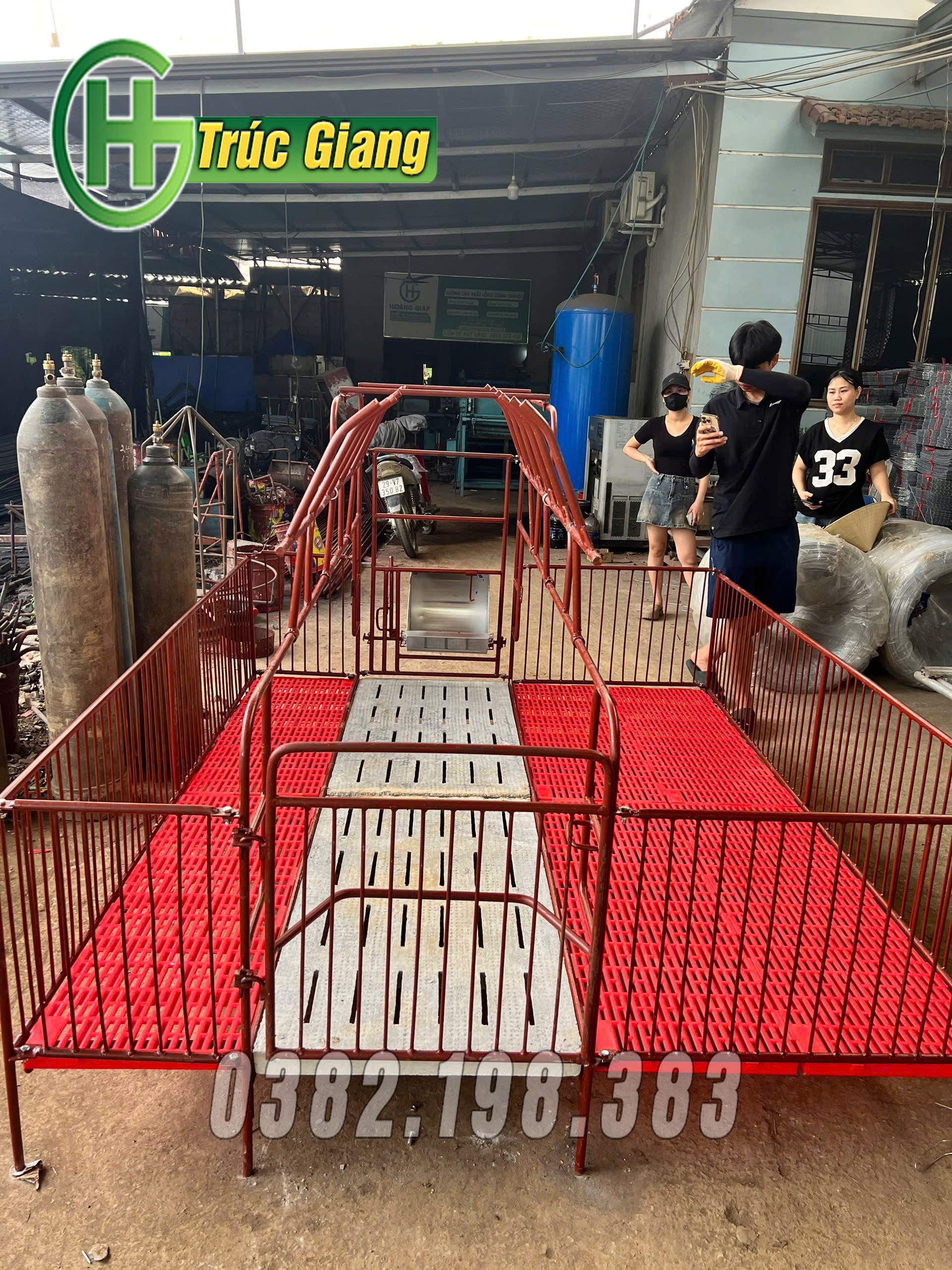 Cũi kết hợp sàn cai sữa - Hình ảnh 6